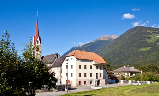 Chiesa a Villa Ottone